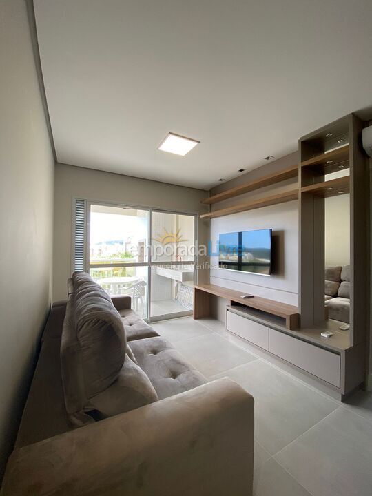 Apartment for vacation rental in Governador Celso Ramos (Praia de Palmas)