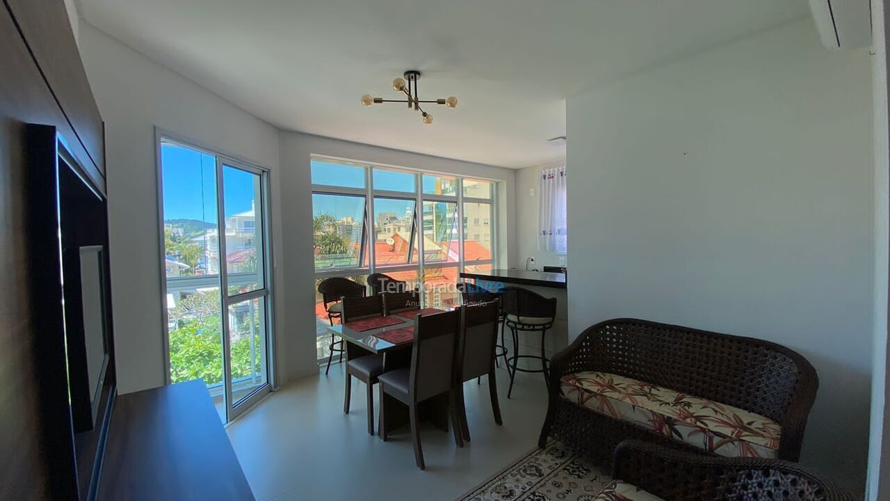 Apartment for vacation rental in Governador Celso Ramos (Praia de Palmas)