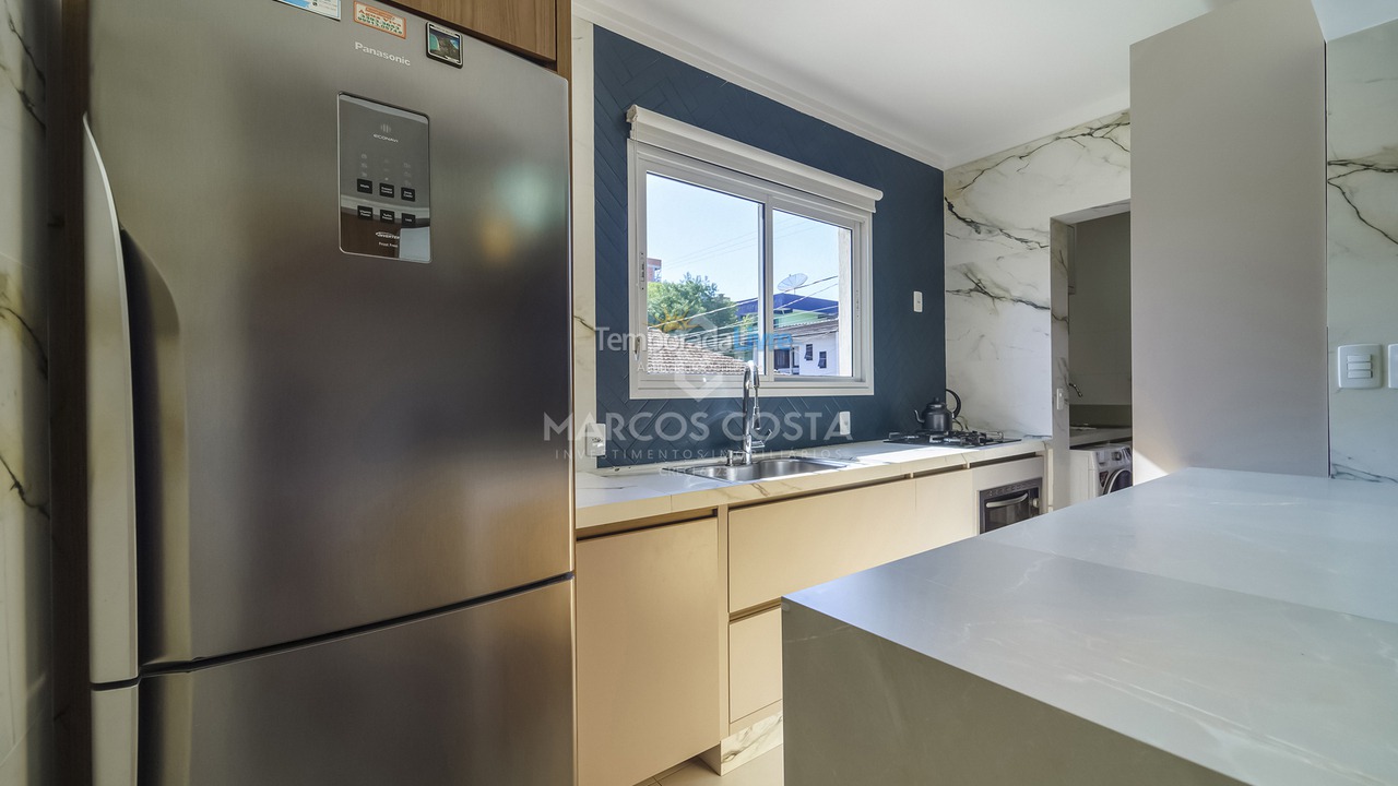 Apartamento para alquiler de vacaciones em Bombinhas (Praia de Bombas)