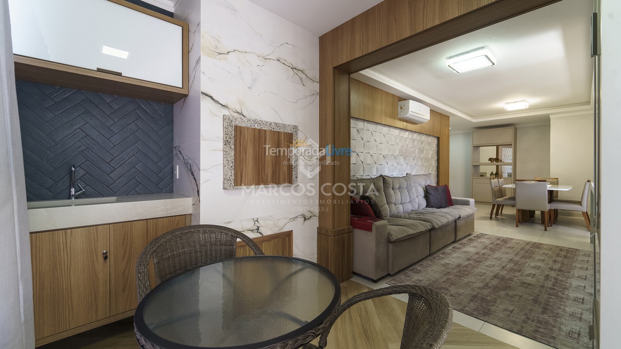 Apartamento para alquiler de vacaciones em Bombinhas (Praia de Bombas)