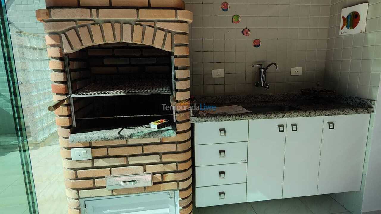 Apartamento para aluguel de temporada em Ubatuba (Praia Grande)