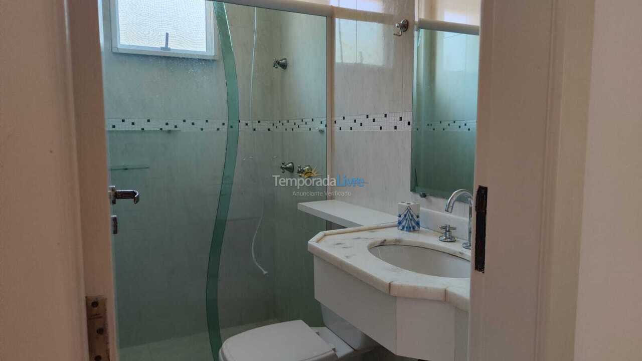 Apartamento para aluguel de temporada em Ubatuba (Praia Grande)