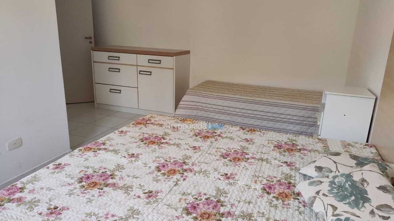 Apartamento para aluguel de temporada em Ubatuba (Praia Grande)