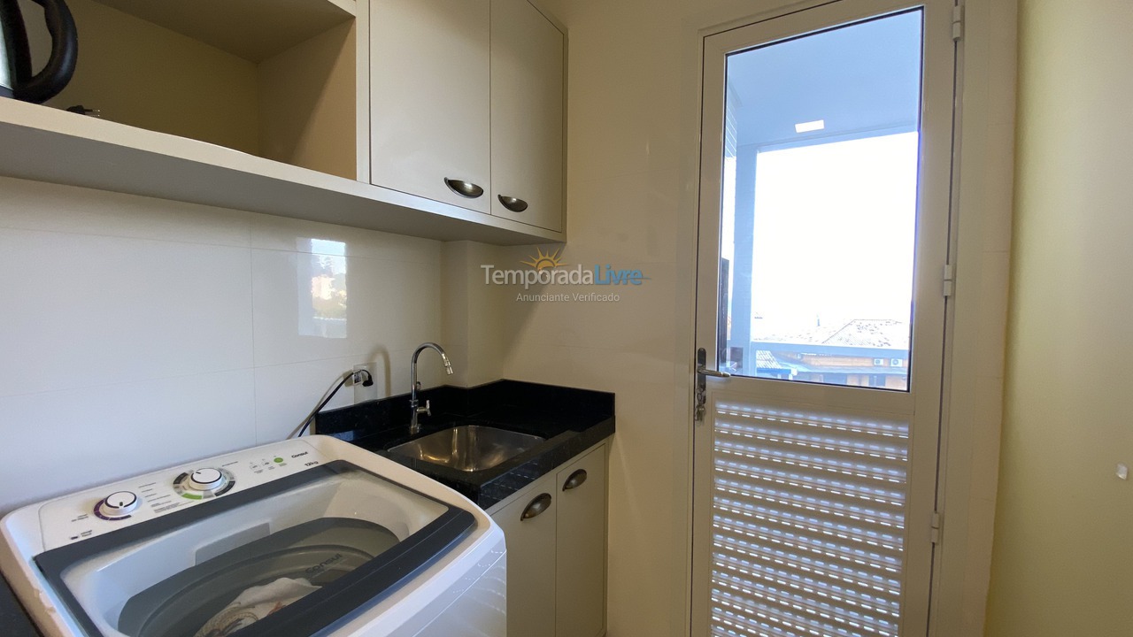 Apartment for vacation rental in Bombinhas (Mariscal)