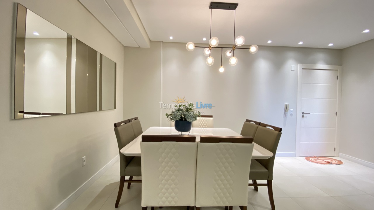 Apartment for vacation rental in Bombinhas (Mariscal)