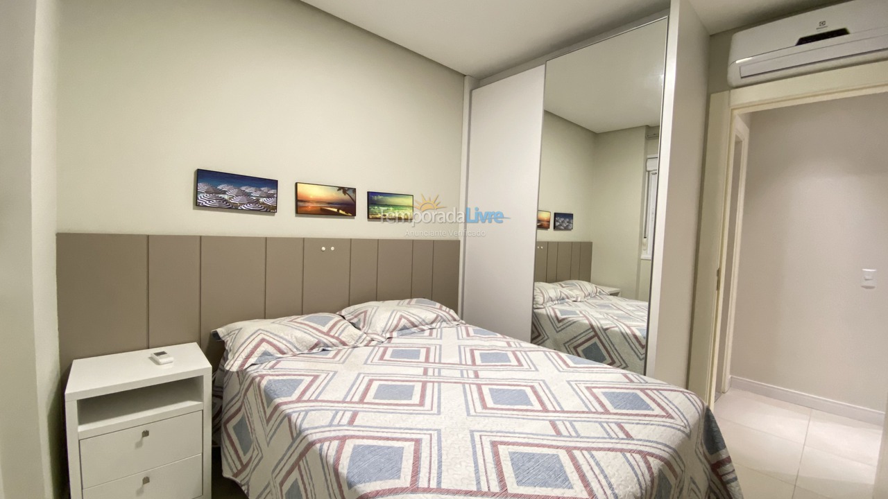 Apartment for vacation rental in Bombinhas (Mariscal)