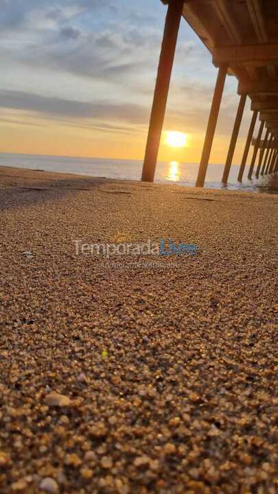 Apartamento para aluguel de temporada em Rio das Ostras (Costa Azul)