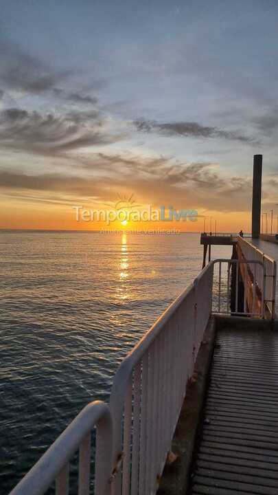 Apartamento para aluguel de temporada em Rio das Ostras (Costa Azul)