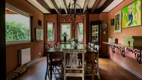 Cabanha Tipuana Campos do Jordão