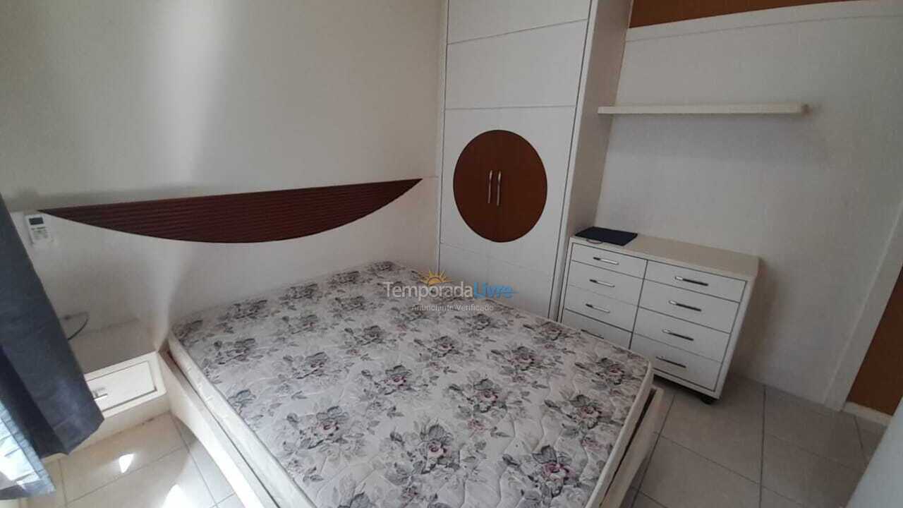 Apartamento para alquiler de vacaciones em Itapema (Meia Praia)