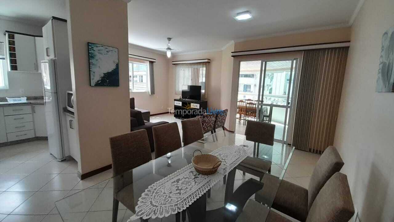 Apartment for vacation rental in Itapema (Meia Praia)