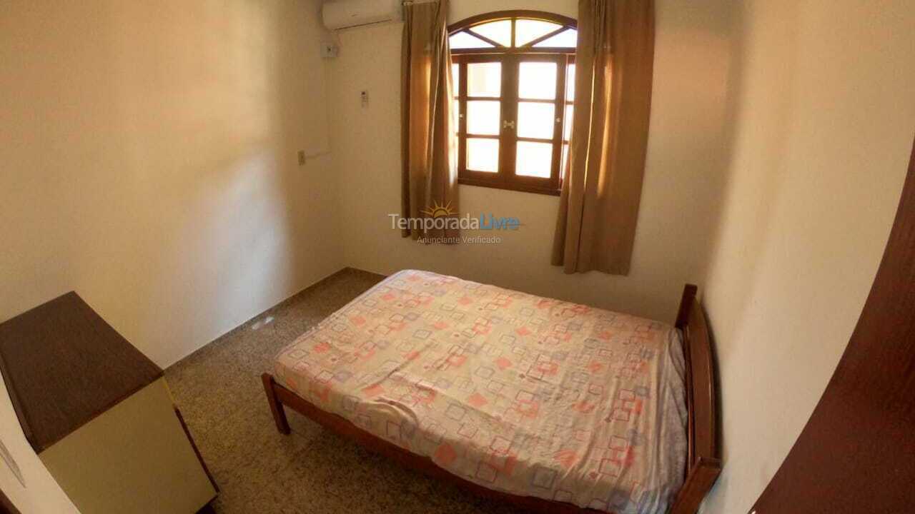 Casa para alquiler de vacaciones em Garopaba (Praia da Ferrugem)