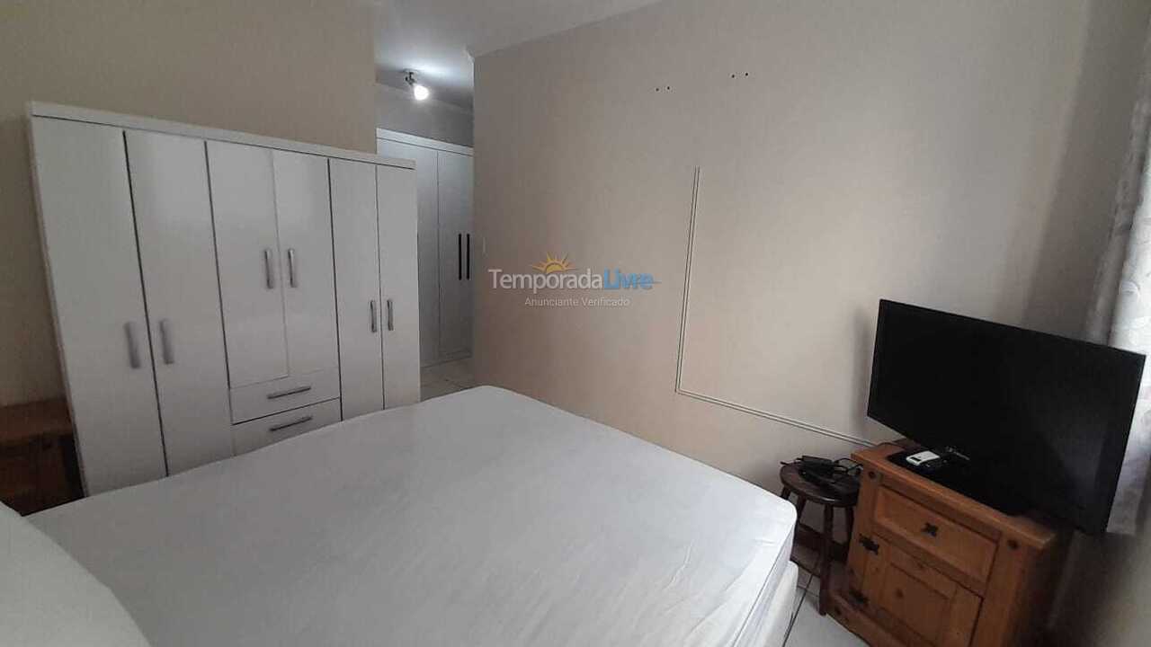 Apartment for vacation rental in Itapema (Meia Praia)