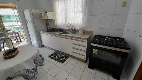 Great 3 bedroom apartment in Meia Praia