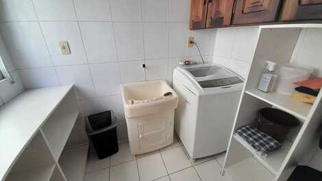 Great 3 bedroom apartment in Meia Praia