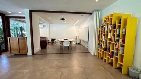 LUXOBRASIL #RJ72 Casa Serra e Mar 04 Suites Joá Vacation Rentals