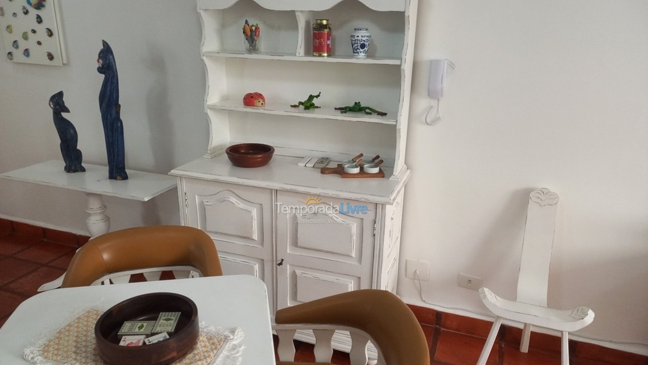 Apartamento para aluguel de temporada em Guarujá (Enseada)