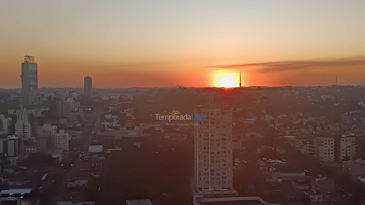 Apartamento para aluguel de temporada em Curitiba (Centro Cívico)