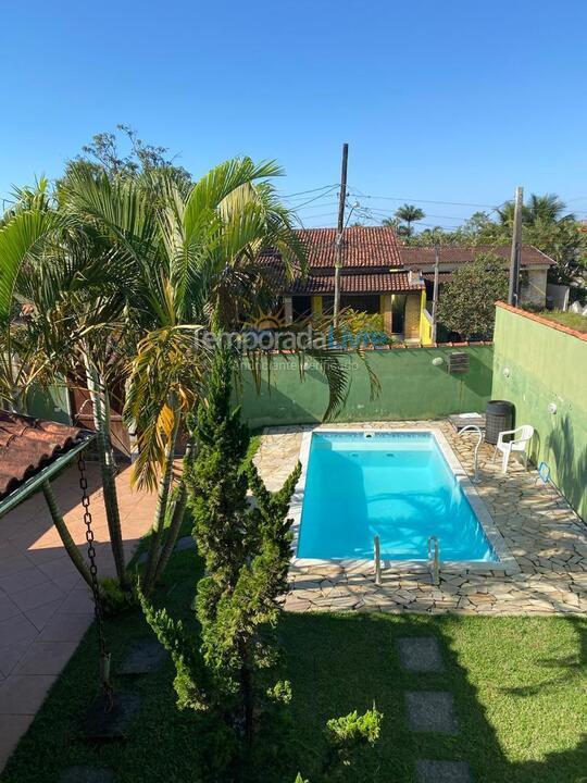 Casa para aluguel de temporada em Caraguatatuba (Massaguaçu)