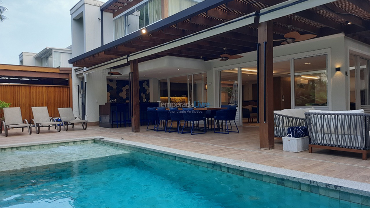 Casa para alquiler de vacaciones em São Sebastião (Juquehy)