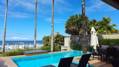 Casa para alugar em São Sebastião - Juquehy