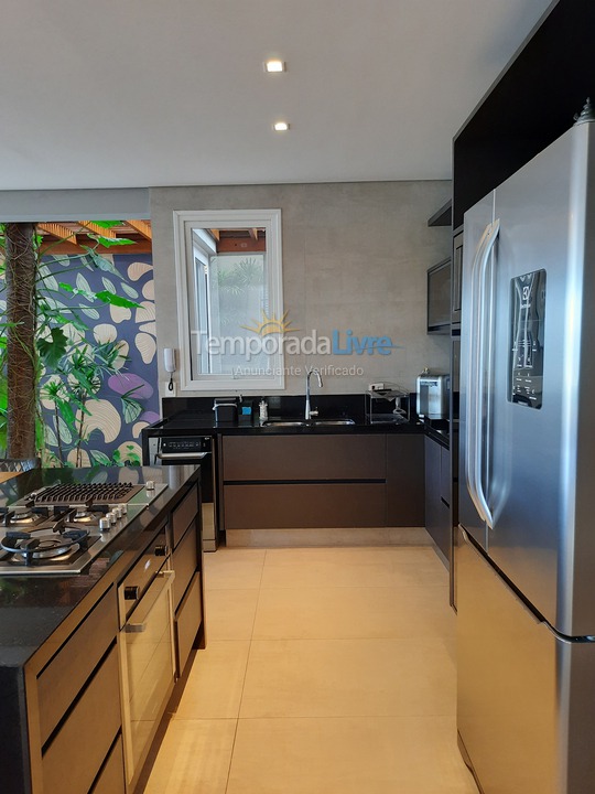 Casa para aluguel de temporada em São Sebastião (Juquehy)