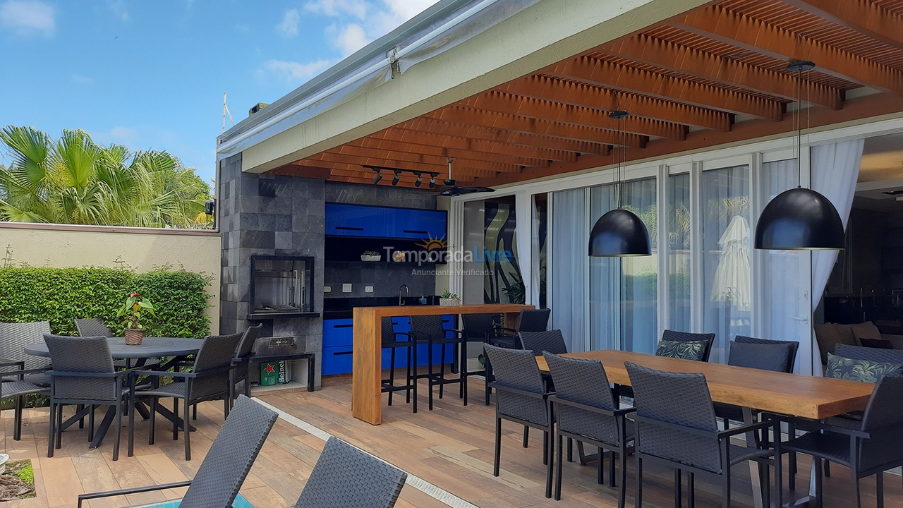 Casa para aluguel de temporada em São Sebastião (Juquehy)