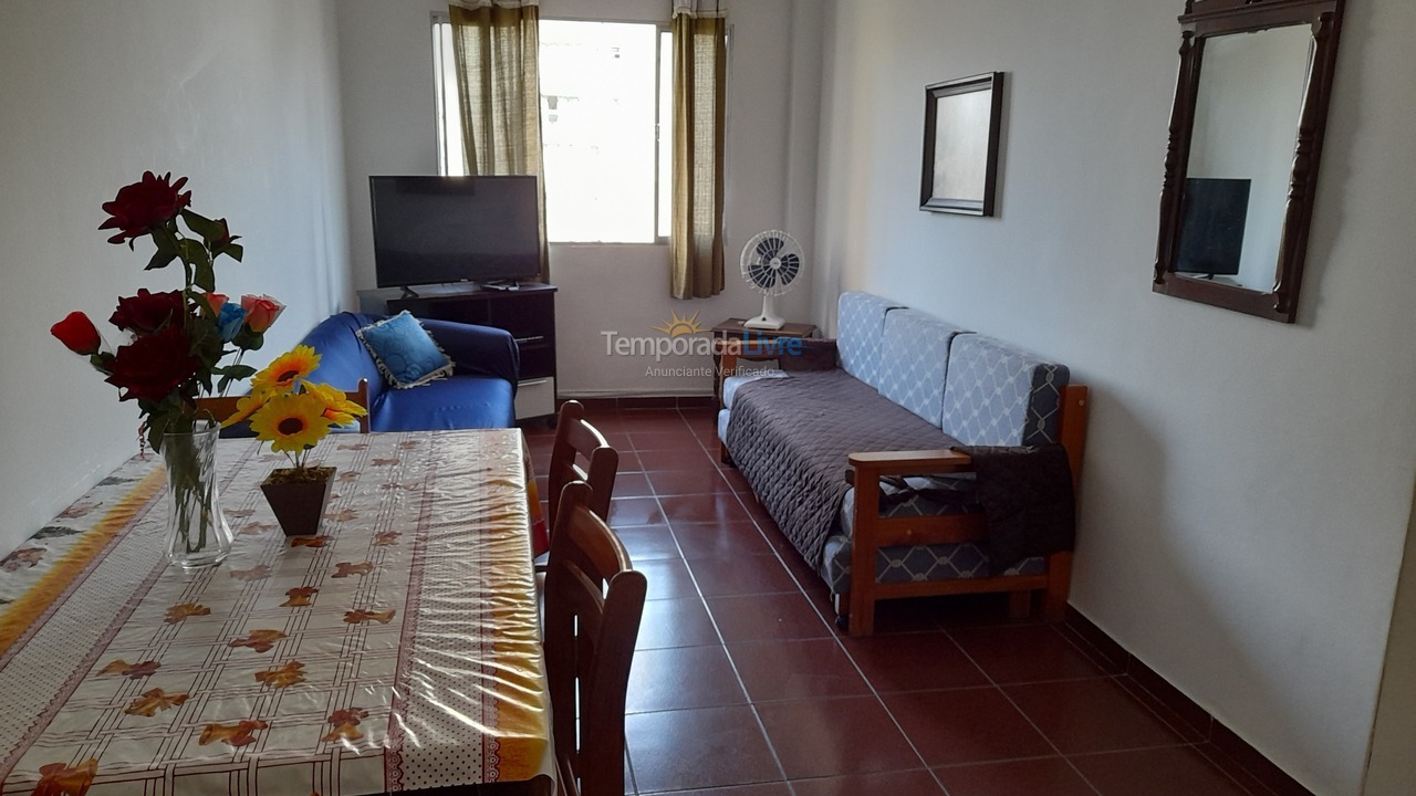 Apartamento para aluguel de temporada em Praia Grande (Aviação)