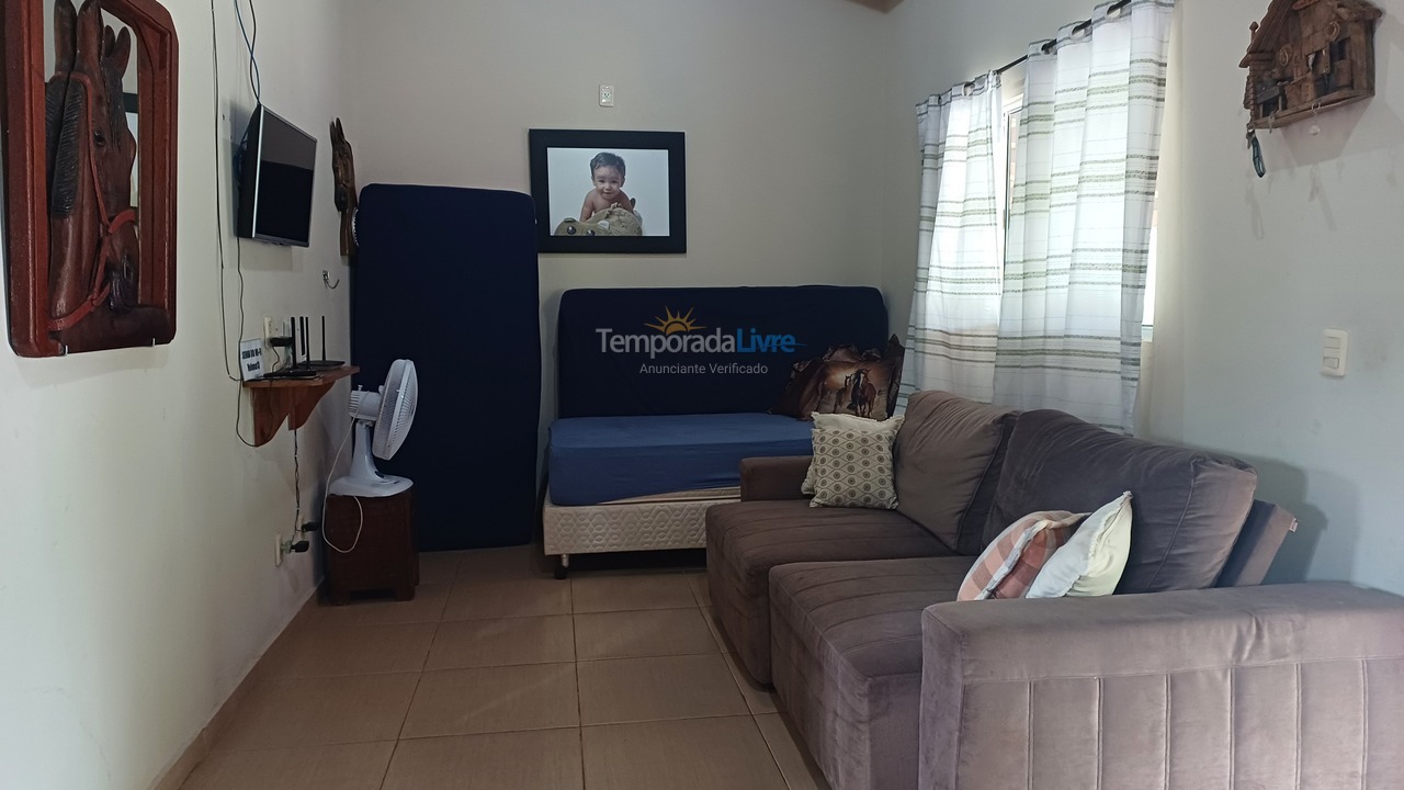 Casa para aluguel de temporada em Bonito (Bairro Tarumã Hípica Park)