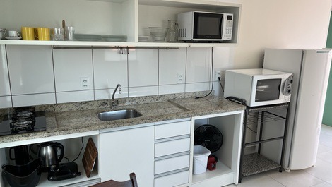 Apartment with terrace and pool for 4 people in Praia de Mariscal