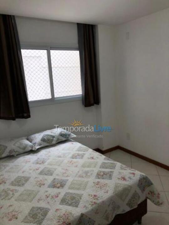 Apartamento para aluguel de temporada em Guarapari (Praia do Morro)