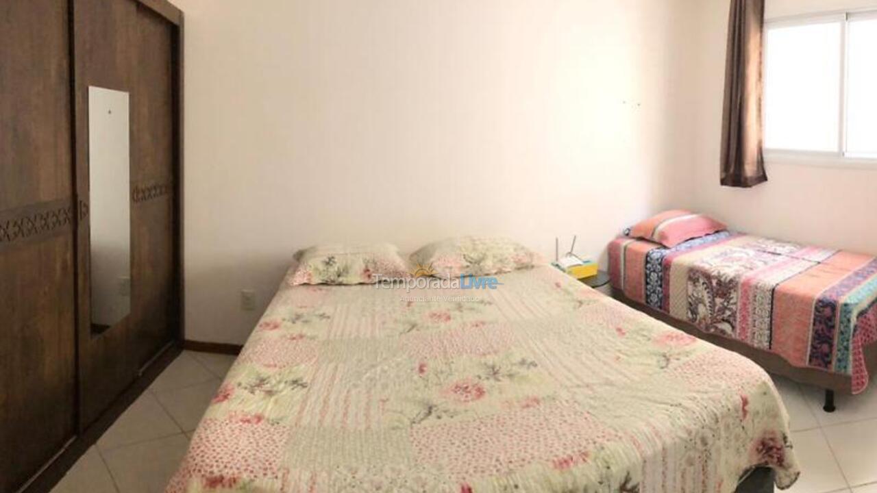 Apartamento para aluguel de temporada em Guarapari (Praia do Morro)