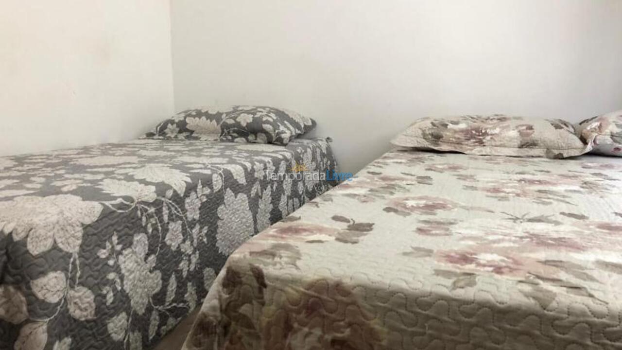 Apartamento para aluguel de temporada em Guarapari (Praia do Morro)
