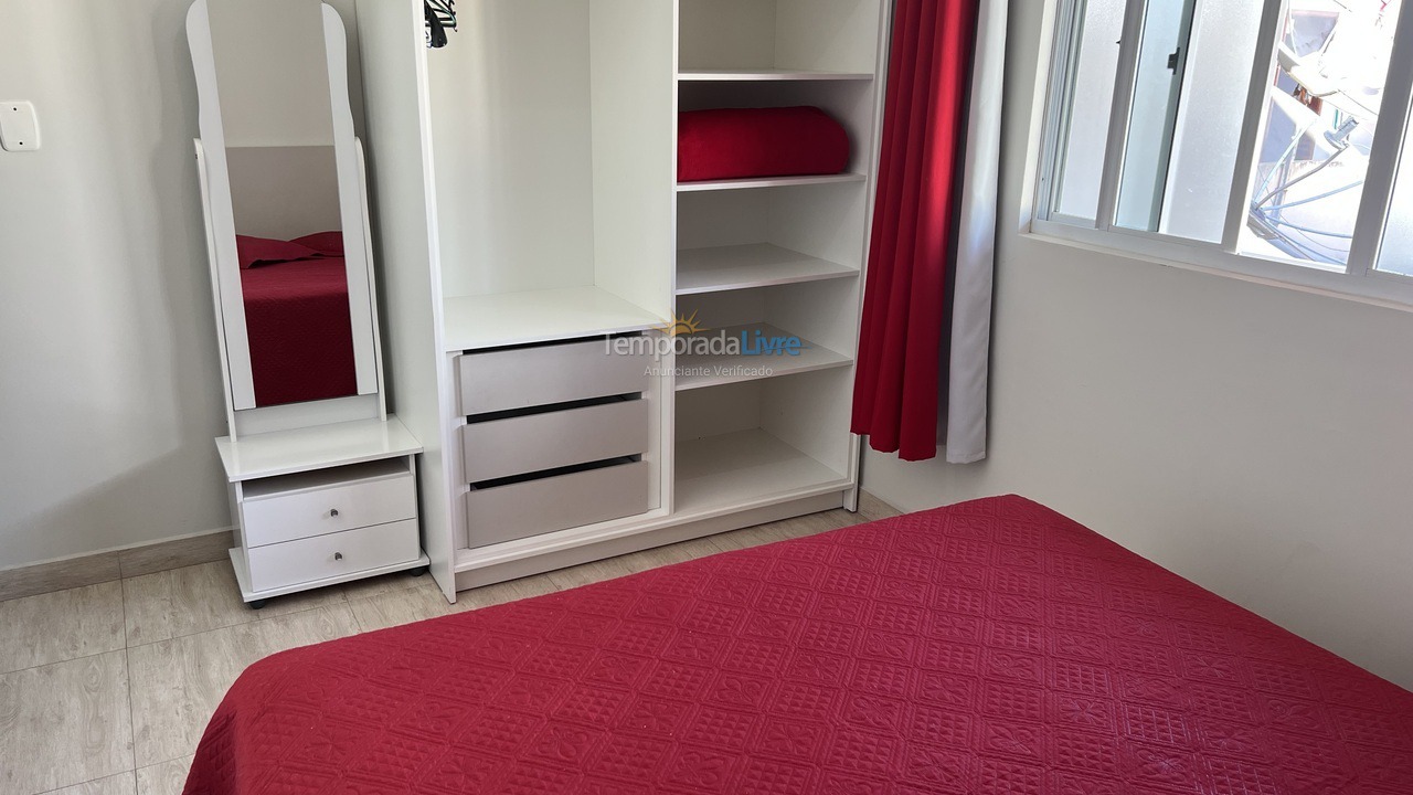 Apartment for vacation rental in Bombinhas (Canto Grande)