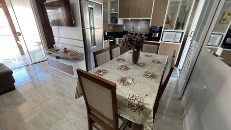 Beautiful Apartment for 8 people 100 meters from the beach of Canto Grande