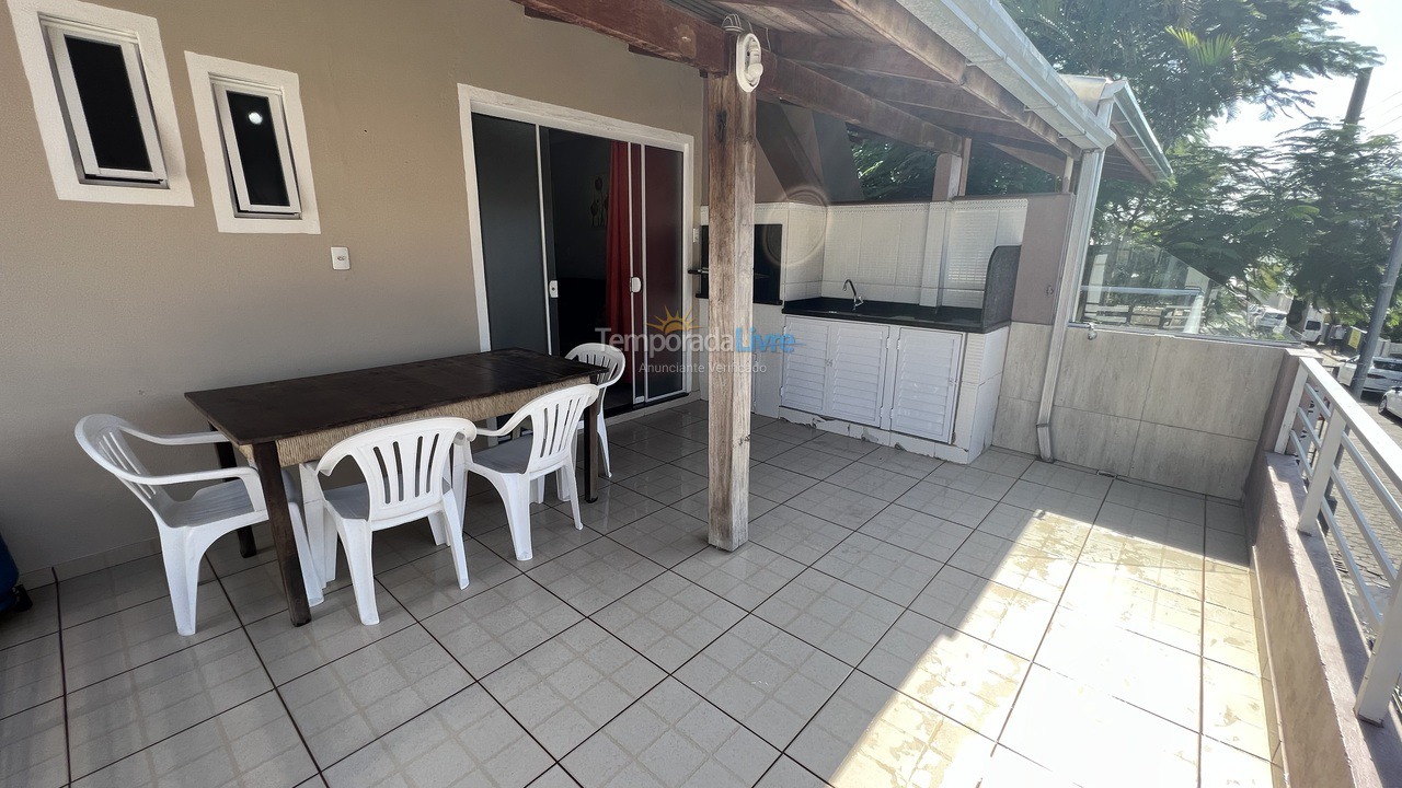 Apartment for vacation rental in Bombinhas (Canto Grande)