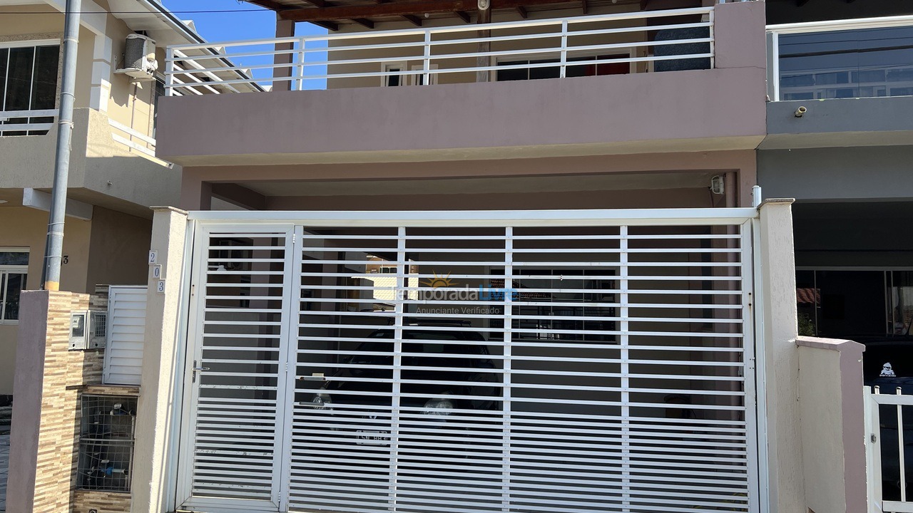 Apartment for vacation rental in Bombinhas (Canto Grande)