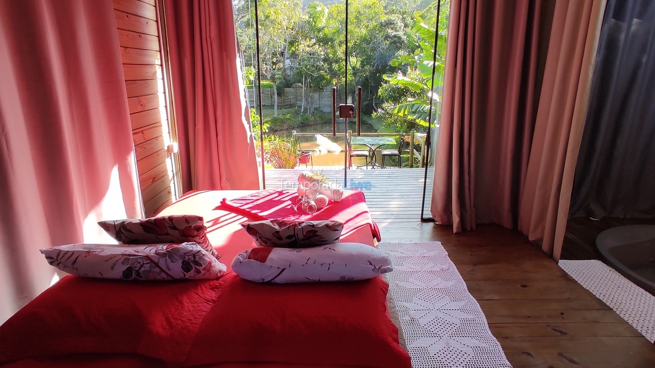 Casa para alquiler de vacaciones em Imaruí (Praia Vermelha)