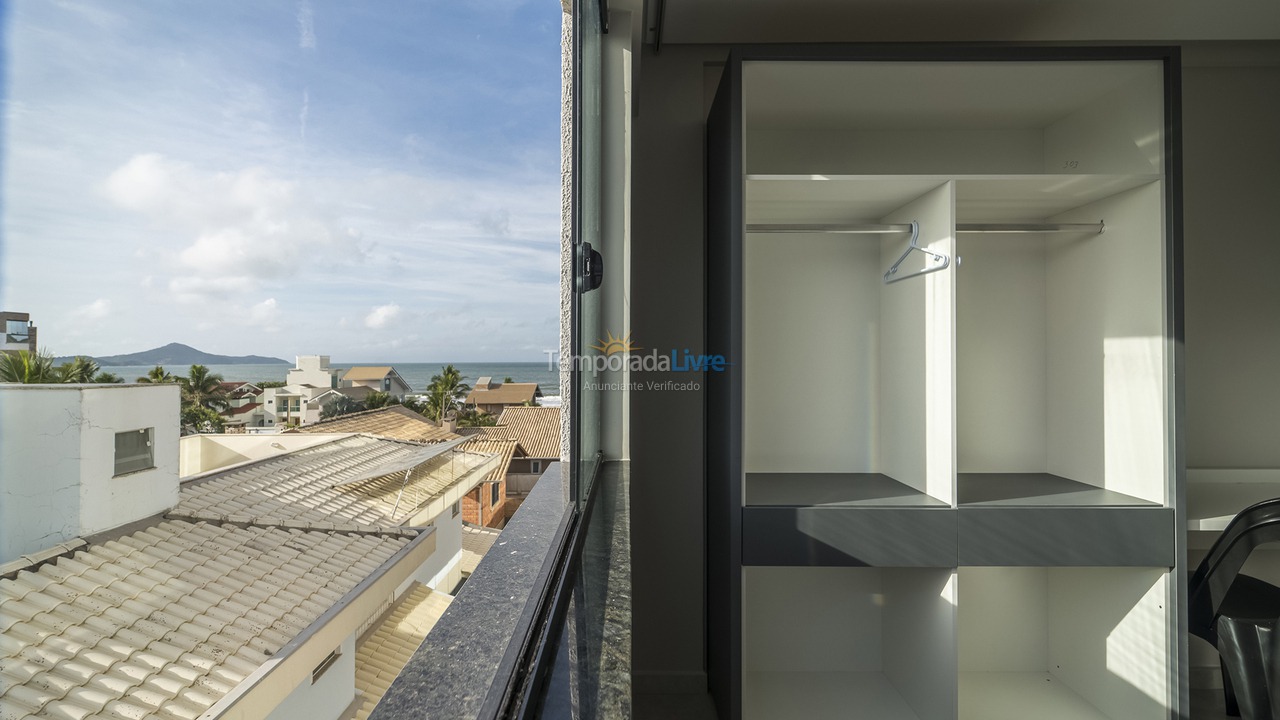 Casa para aluguel de temporada em Bombinhas (Canto Grande)