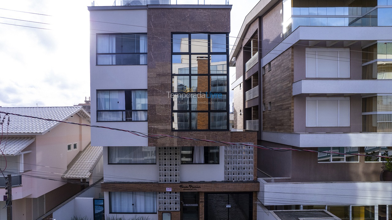 Casa para aluguel de temporada em Bombinhas (Canto Grande)