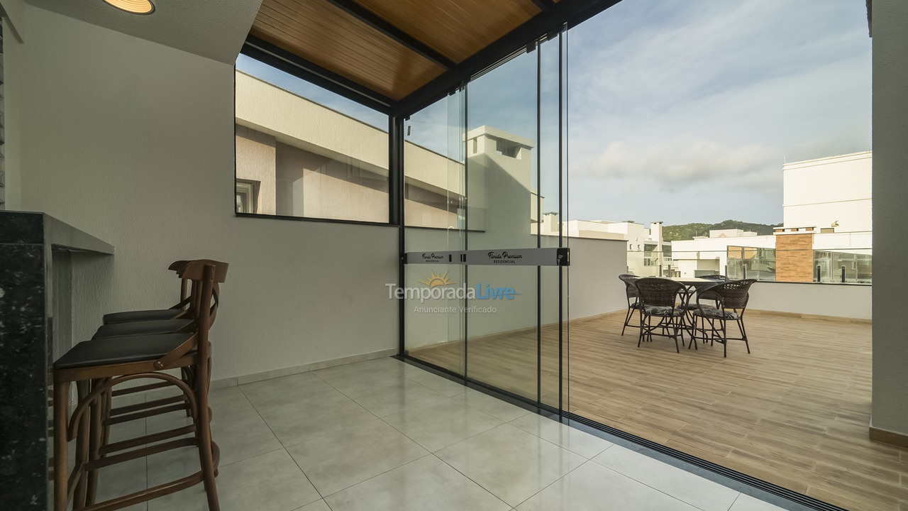 Casa para aluguel de temporada em Bombinhas (Canto Grande)