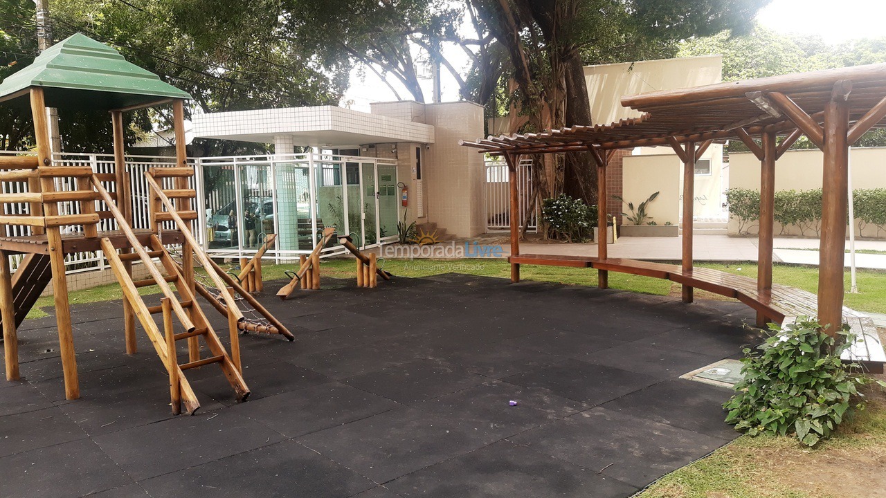 Apartamento para aluguel de temporada em Fortaleza (Maraponga)