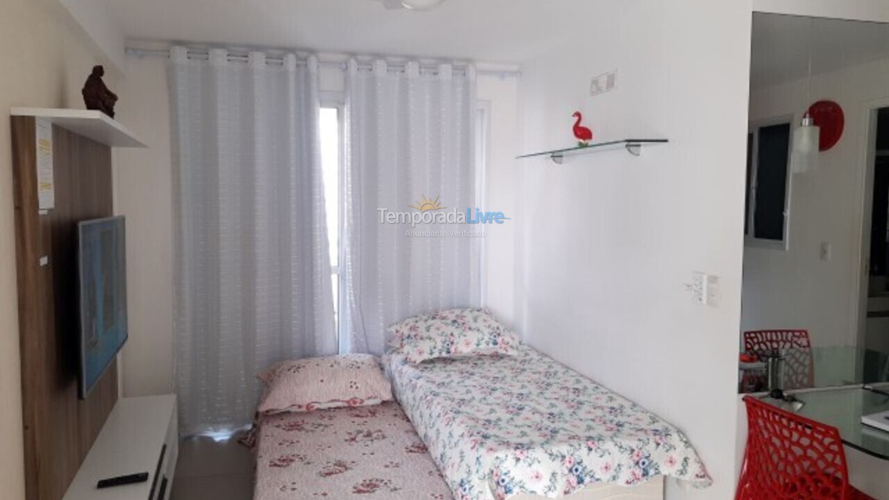 Apartamento para aluguel de temporada em Fortaleza (Maraponga)