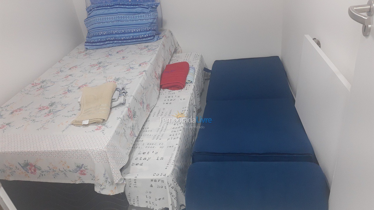 Apartamento para aluguel de temporada em Fortaleza (Maraponga)