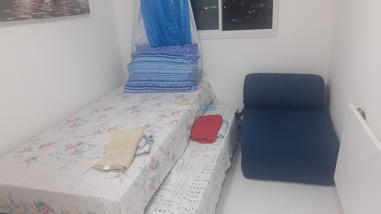 Apartamento para aluguel de temporada em Fortaleza (Maraponga)