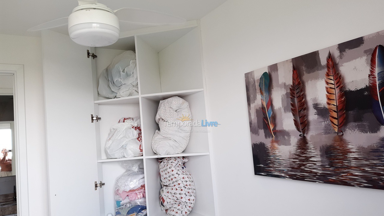 Apartamento para aluguel de temporada em Fortaleza (Maraponga)