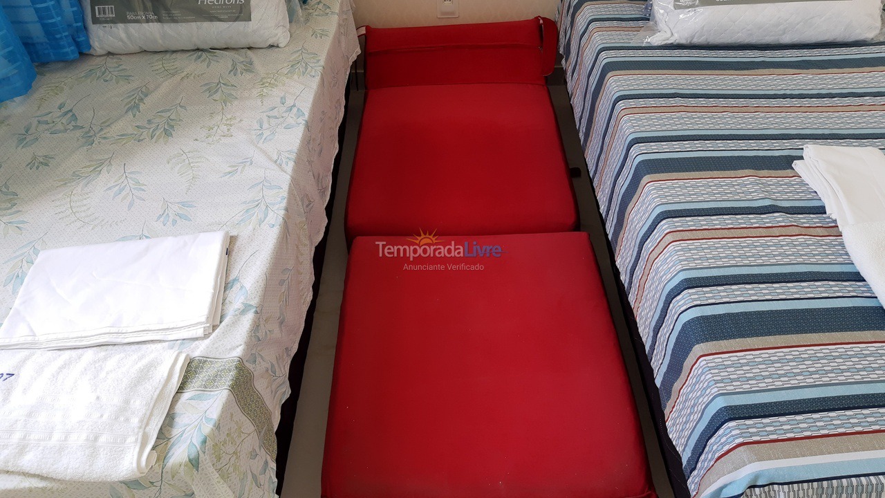 Apartamento para aluguel de temporada em Fortaleza (Maraponga)