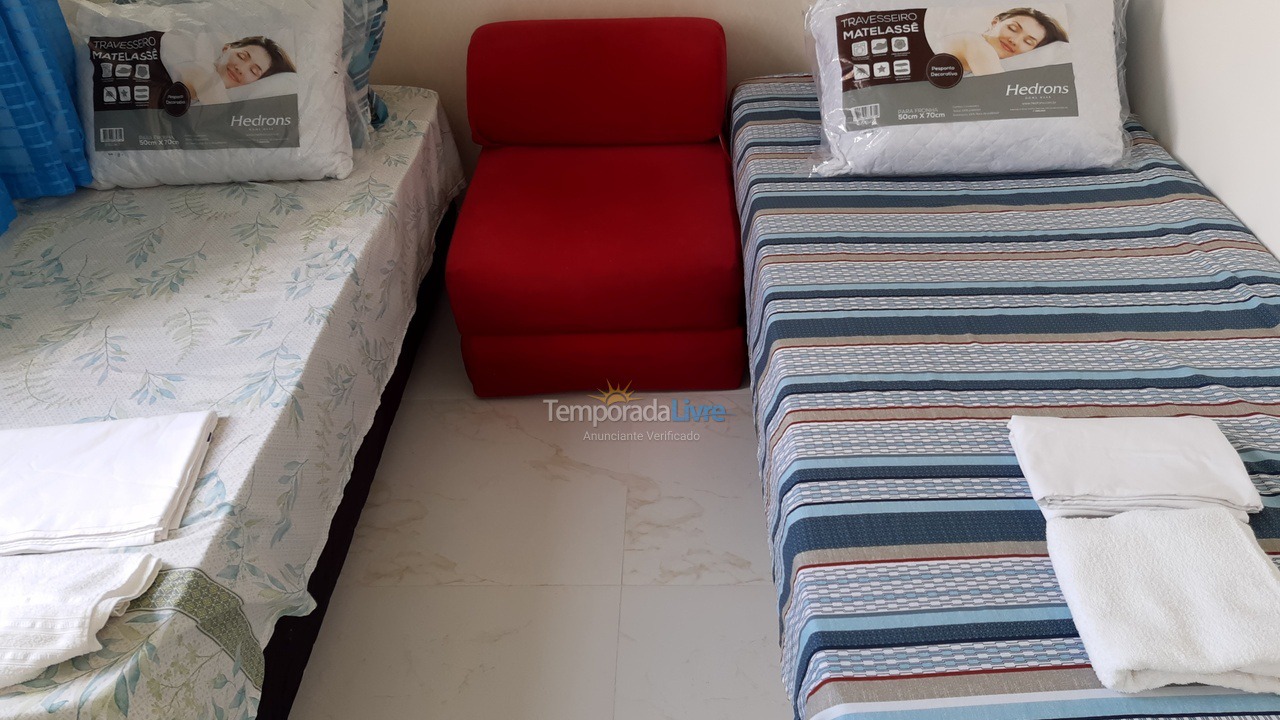 Apartamento para aluguel de temporada em Fortaleza (Maraponga)