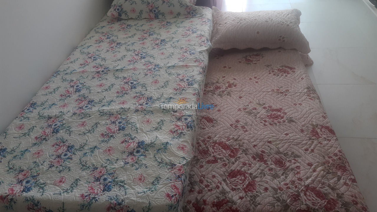 Apartamento para aluguel de temporada em Fortaleza (Maraponga)