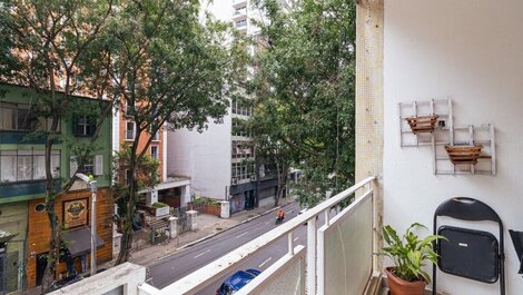 Quarto na Consolação Próximo à Avenida Paulista.